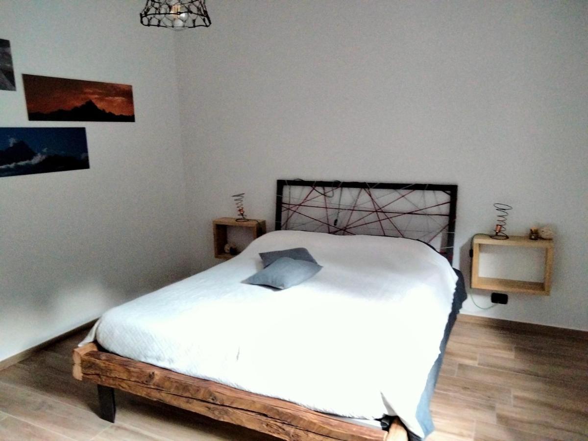 Due Camere E Una Bici Venasca Exteriér fotografie